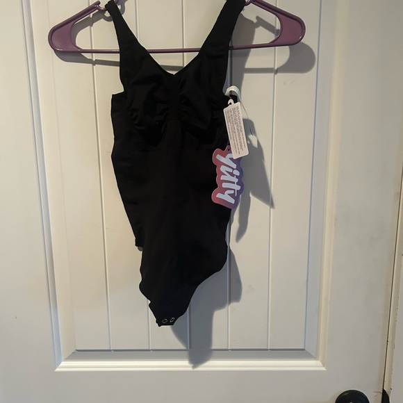 YITTY Nearly Naked Shapewear Thong Bodysuit from Fabletics. - Picture 6 of 10